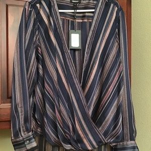 DNKY Woman’s blouse NWT Size XL